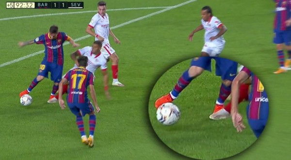 ¿Era penal? El pisotón a Messi en el tramo final del Barcelona - Sevilla