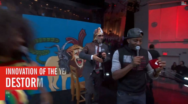 Eminem gana el máximo galardón en los premios de Youtube