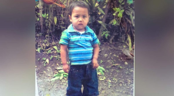 A machetazos matan a niño de 5 años en Villanueva, Cortés