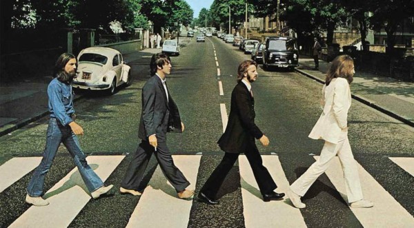 Muere Robert Freeman, fotógrafo emblemático de los Beatles