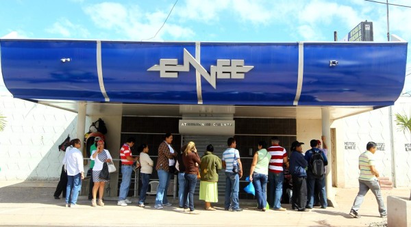 Enee espera cerrar el 2015 con déficit de L5 mil millones