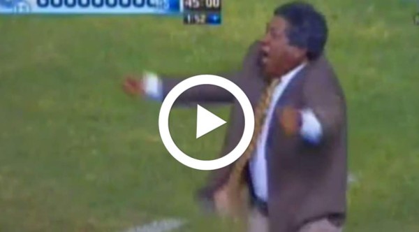 VIDEO: 'Primitivo' Maradiaga gritó a todo pulmón el gol de El Salvador