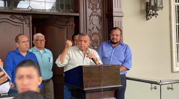 Movimiento de expresidente Porfirio Lobo no irá a convención del Partido Nacional