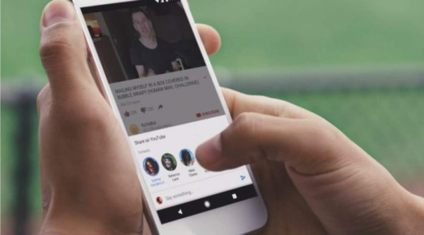 YouTube ya tiene mensajería instantánea