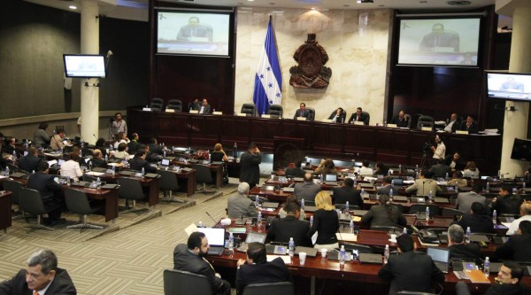 Aprueban compra de medicamentos al Hospital Escuela