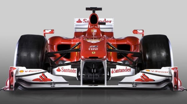 Ferrari presentó el F10