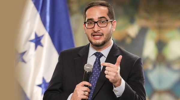 Ministro de Finanzas: Aprobación del FMI es un reconocimiento al país