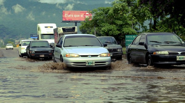Paso de onda tropical generará lluvias en Honduras