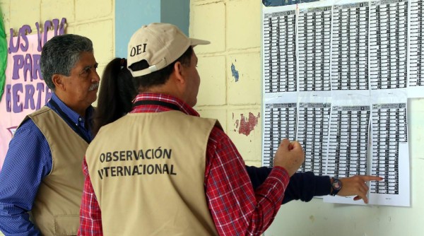 Más observadores se suman a la veeduría de elecciones