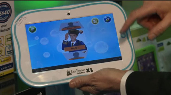 Soldaditos versus tabletas: la batalla por los niños