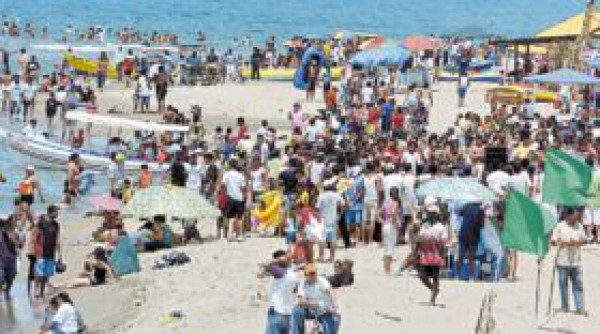 Sol, belleza y arena