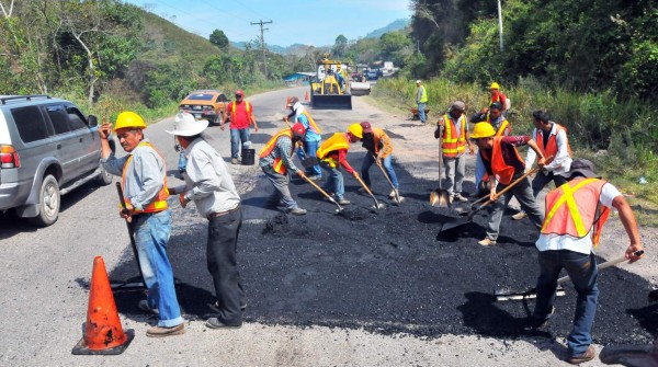 Contemplan L14,000 millones para inversión pública en el año 2016