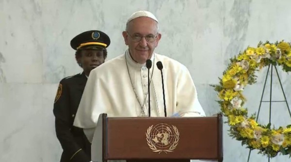 Papa Francisco llega a la ONU para su histórico discurso