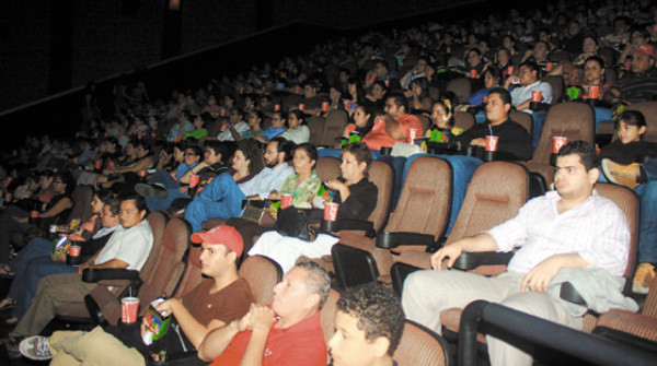 Estreno de cinta: '2012”, ¡sálvese quien pueda!