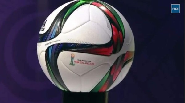 Este es el balón que se utilizará en el Mundial de Nueva Zelanda 2015.