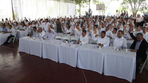 Congreso tampoco aprueba juicio político contra Fiscal General   