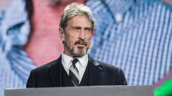 Fundador de McAfee es hallado muerto en cárcel de España