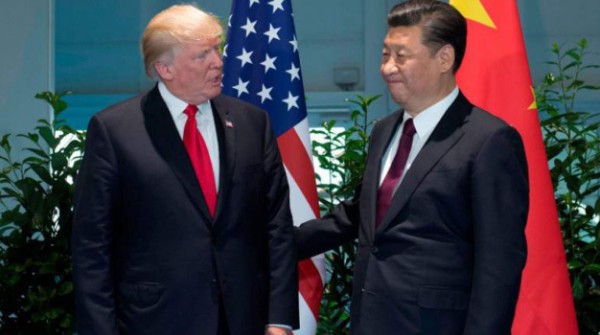 Guerra comercial de China y EEUU traerá más costos que beneficios