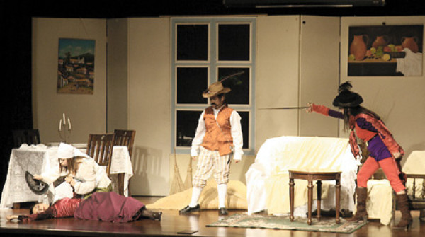 El teatro, arte que resiste la extinción en Honduras