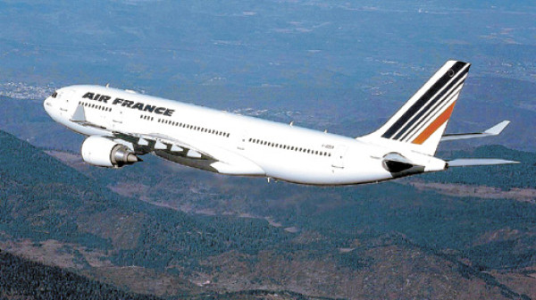 Desaparece avión de Air France en el Atlántico