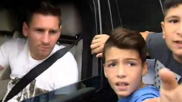 La increíble reacción de un niño al encontrarse con Leo Messi