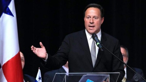 Panamá cierra frontera con Colombia por entrada de cubanos