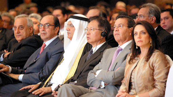 Honduras tiene bases para inversiones