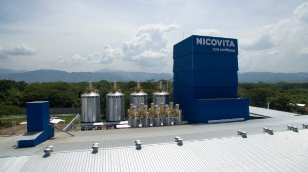 Industria acuicola se consolida con certificación aduanera