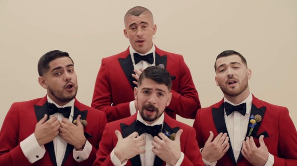 Bad Bunny y Los Rivera Destino lanzan tema dedicado a los padres