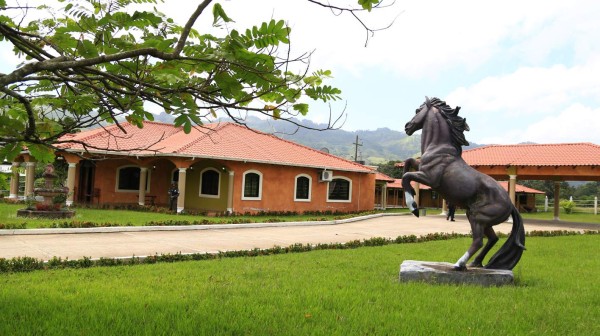 Le asestan duro golpe a los hermanos Valle de Honduras