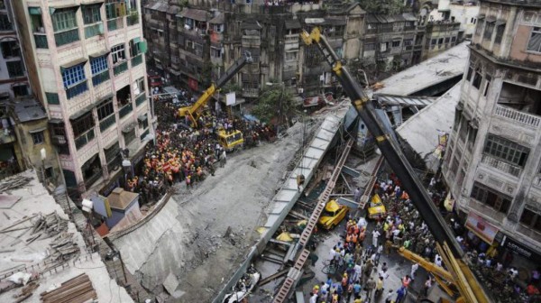 Italia decreta el estado de emergencia en Génova por un año