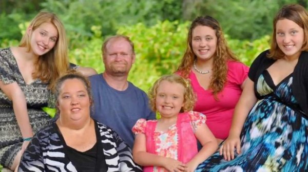 Mama June perdería a sus hijas