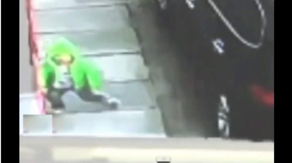 Niño de 3 años cae de tercer piso y sobrevive de milagro