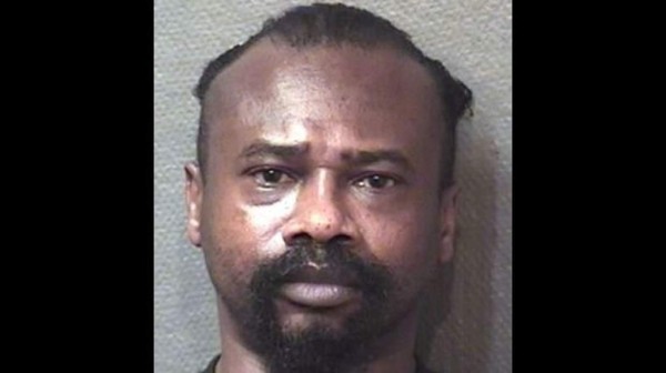 Hombre mata a seis niños y dos adultos tras riña con expareja