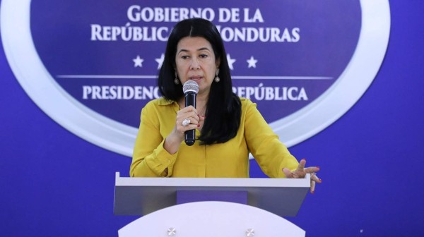 Interventora de la Enee revela millonarios pagos en horas extras