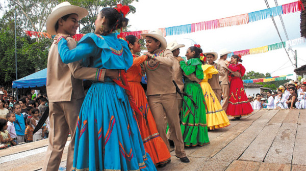 Nuevo Celilac preserva la memoria folclórica