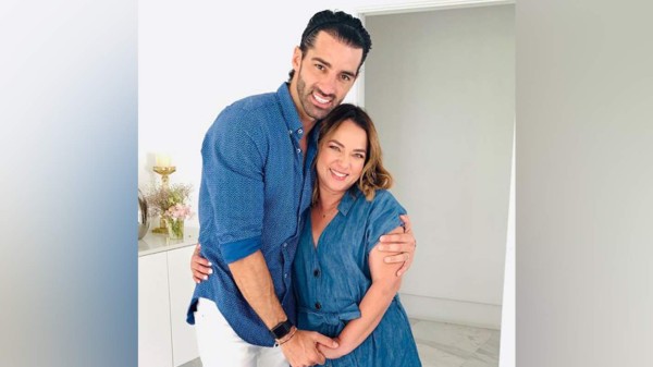 ¿Hay reconciliación? Adamari López y Toni Costa disfrutarán de unas vacaciones &nbsp;&nbsp;