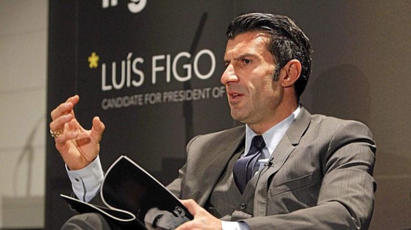 ¿Burla? Luis Figo se pronuncia tras la decisión de Messi de abandonar al Barcelona