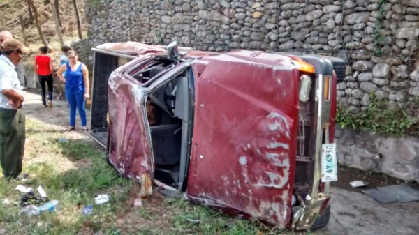 Accidente en Santa Rosa de Copán deja dos heridos