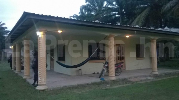 Vivienda allanada este viernes en la zona norte de Honduras.