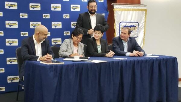 Gobierno y la Chico firman convenio para inscribir empresas