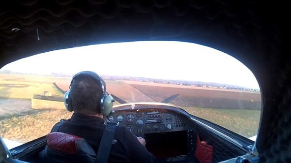 Piloto filmó cómo se estrelló en su avioneta