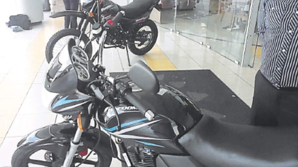 Parque vehicular creció 10% y supera los 1.5 millones