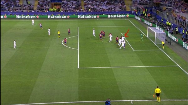 ¿Fuera de juego en el gol de Sergio Ramos?