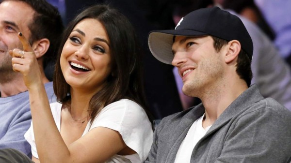 Mila Kunis acepta que se casó con Ashton Kutcher