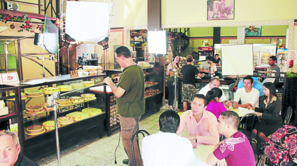 '¿Quién paga la cuenta?' se verá en cines de Estados Unidos