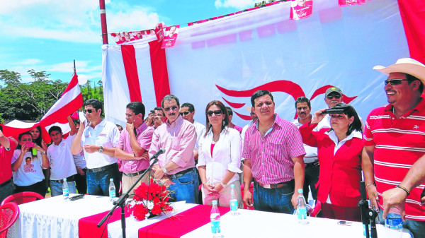 Juan Orlando Hernández 'terminó de cavar su tumba”: Mauricio Villeda