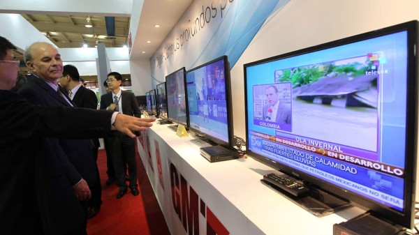 Ordenan a panameños vender solo televisores digitales