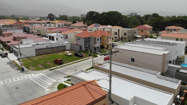 Pese a crisis, venta y renta de propiedades continúa en San Pedro Sula