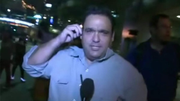 Periodista de CNN es agredido en vivo al cubrir protestas en Charlotte